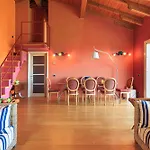 Exquisite With Pool And Views! - Nora Βίλα Someraro