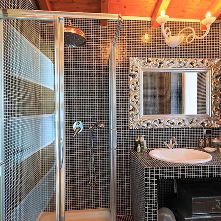 Exquisite With Pool And Views! - Nora Villa